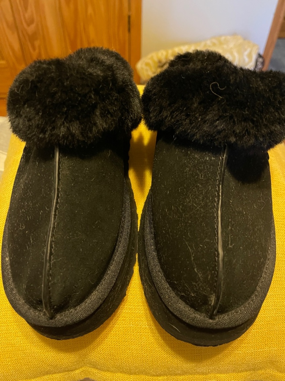 Women’s UGG Black Faux-Fur Clog Slippers - Cozy Slip-On Shoes